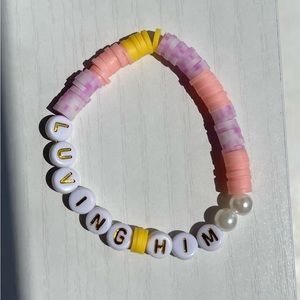 Taylor Swift Friendship Bracelet